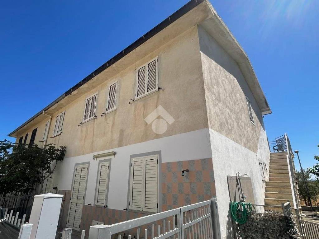 appartamento in vendita a Corigliano-Rossano in zona Rossano