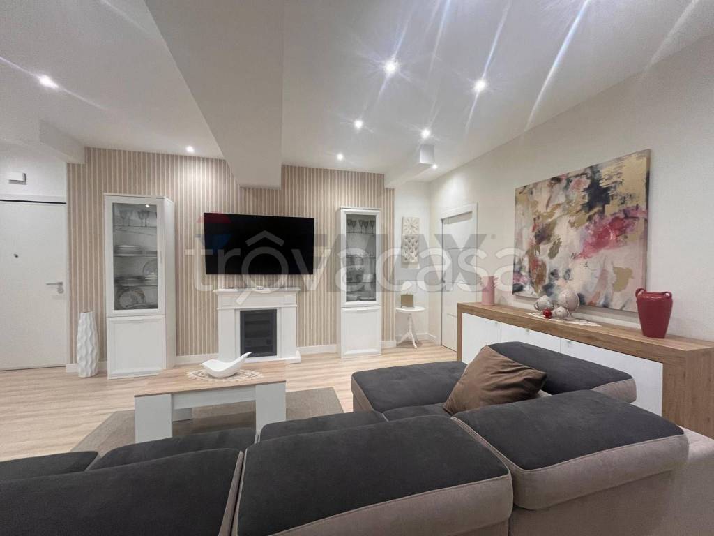 appartamento in vendita a Corigliano-Rossano in zona Corigliano Calabro