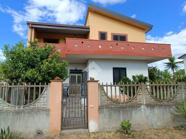 casa indipendente in vendita a Corigliano-Rossano in zona Thurii