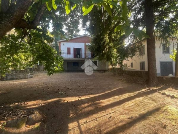 casa indipendente in vendita a Corigliano-Rossano in zona Rossano