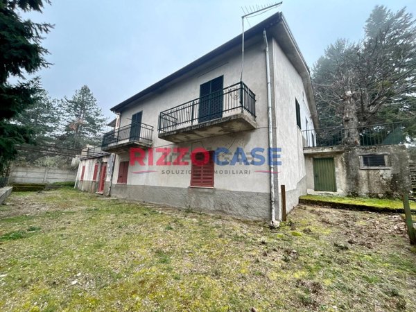 casa indipendente in vendita a Corigliano-Rossano