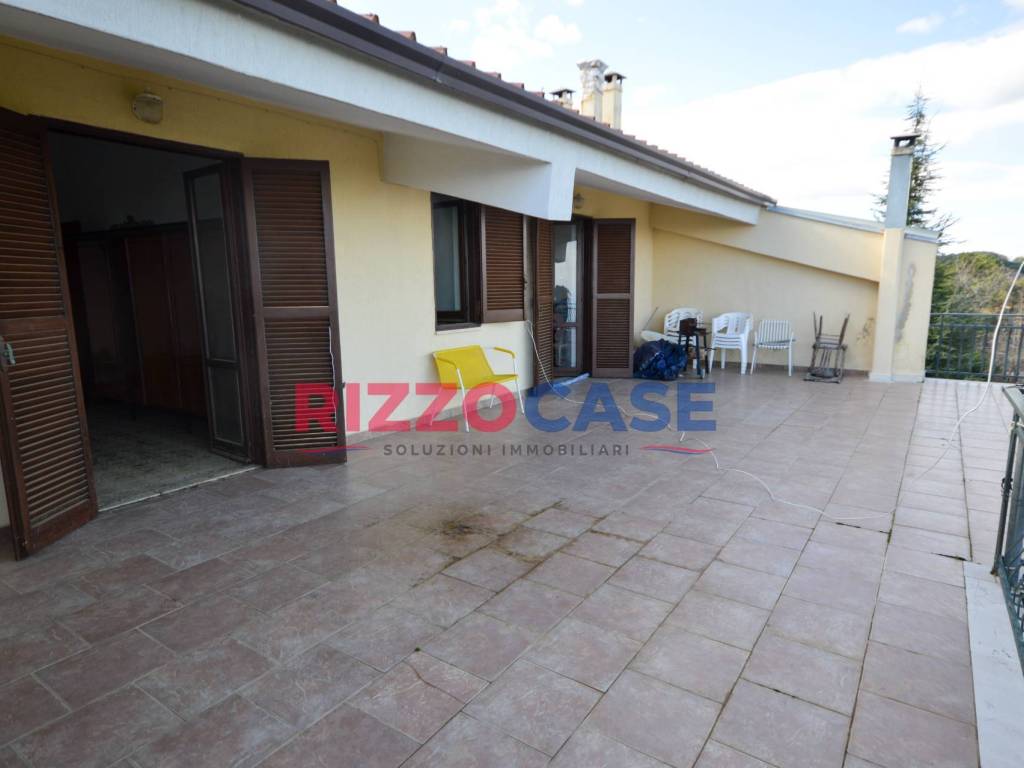 appartamento in vendita a Corigliano-Rossano in zona Rossano