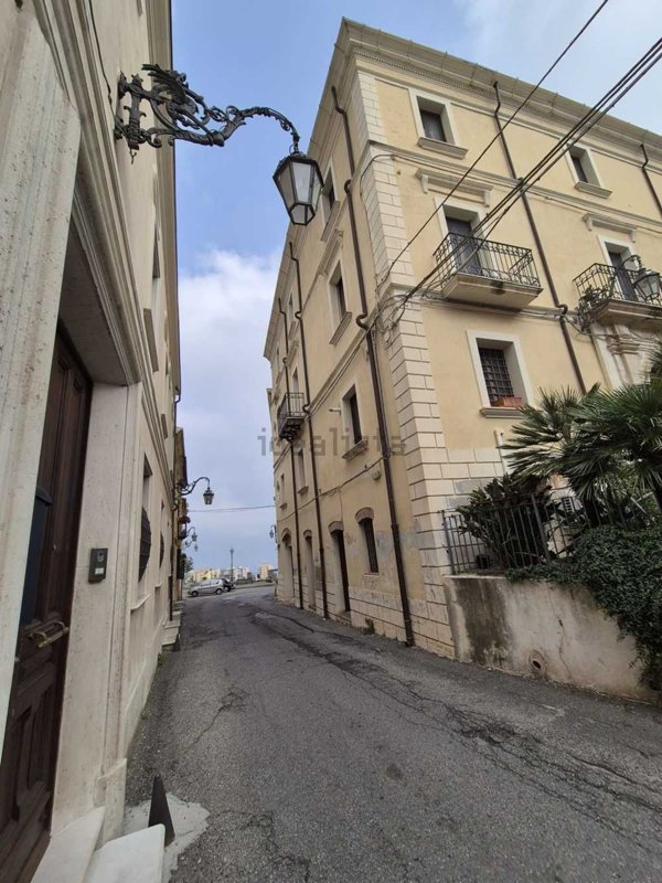 appartamento in vendita a Corigliano-Rossano in zona Rossano