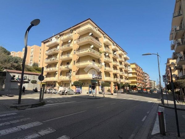 appartamento in vendita a Corigliano-Rossano in zona Rossano Stazione