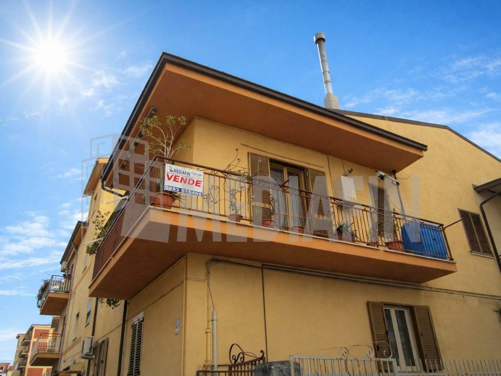 appartamento in vendita a Corigliano-Rossano in zona Rossano Stazione