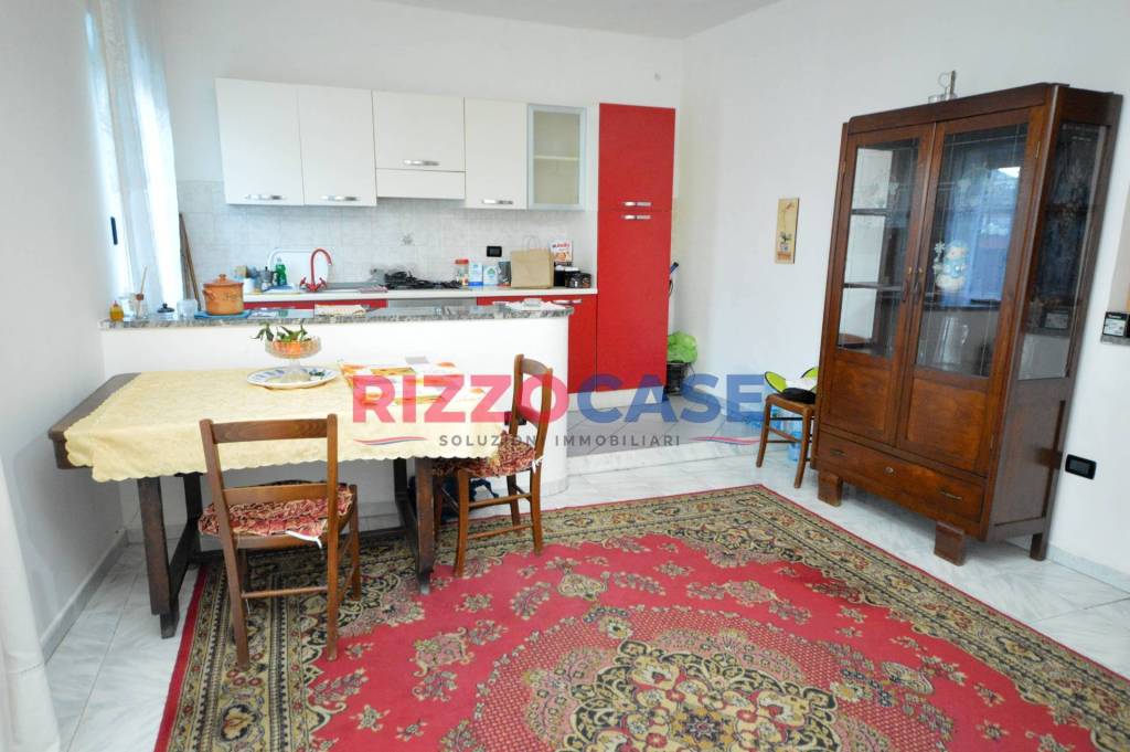 appartamento in vendita a Corigliano-Rossano in zona Rossano