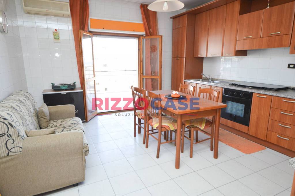 appartamento in vendita a Corigliano-Rossano in zona Rossano