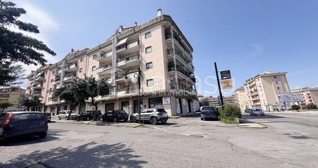 appartamento in vendita a Corigliano-Rossano in zona Rossano
