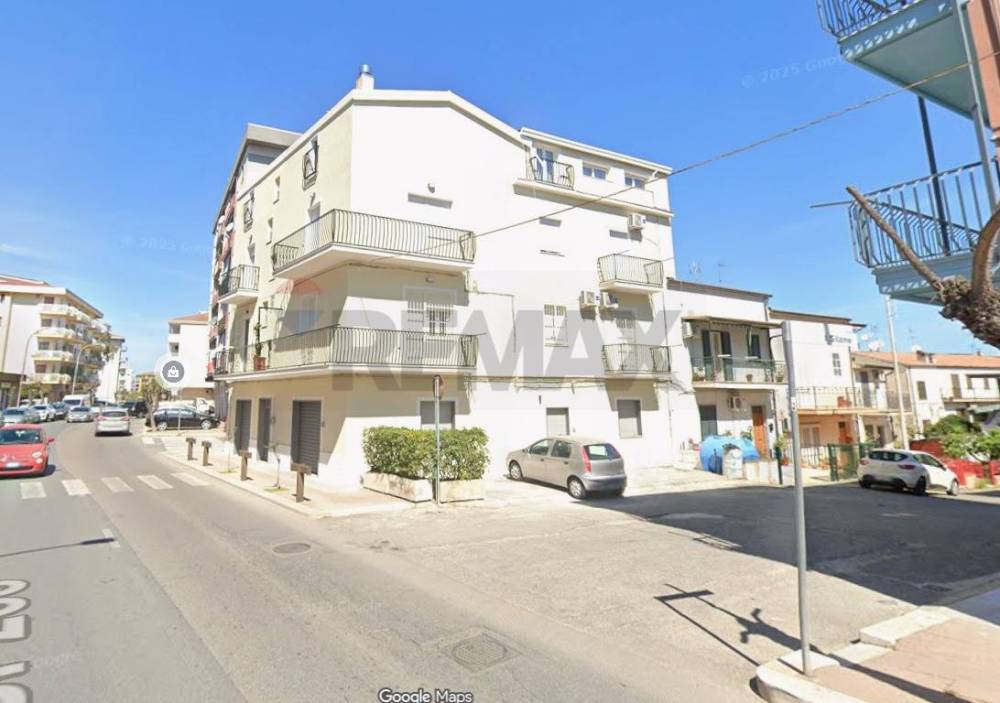 locale commerciale in vendita a Corigliano-Rossano in zona Corigliano Calabro