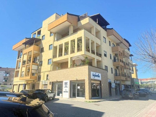 appartamento in vendita a Corigliano-Rossano in zona Rossano Stazione