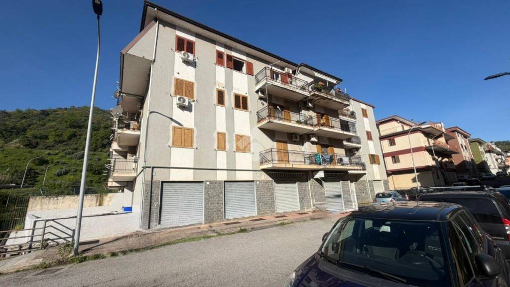 appartamento in vendita a Corigliano-Rossano in zona Rossano