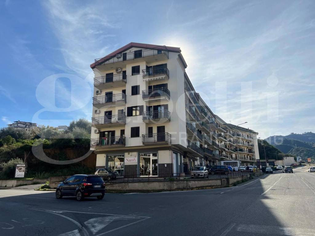 appartamento in vendita a Corigliano-Rossano in zona Rossano Stazione