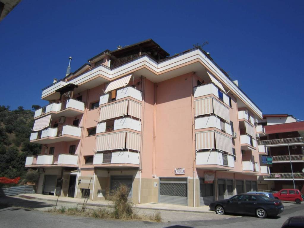 appartamento in vendita a Corigliano-Rossano in zona Rossano