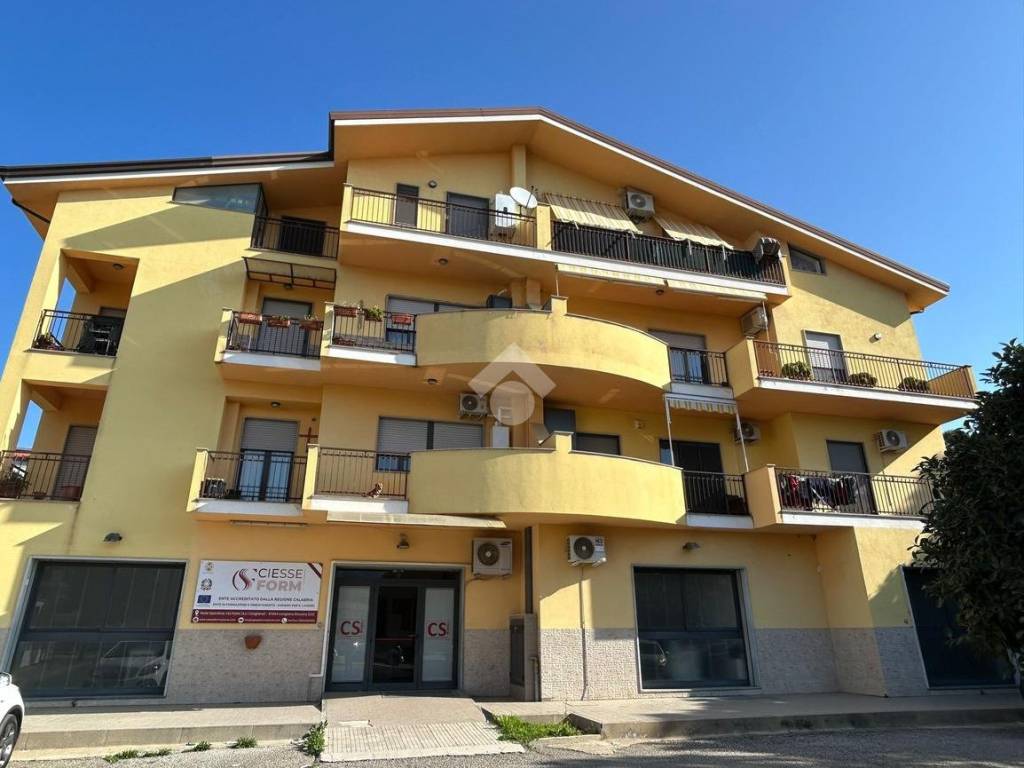 appartamento in vendita a Corigliano-Rossano