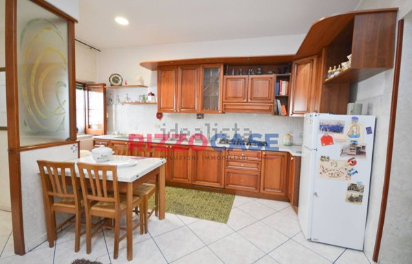 appartamento in vendita a Corigliano-Rossano in zona Rossano