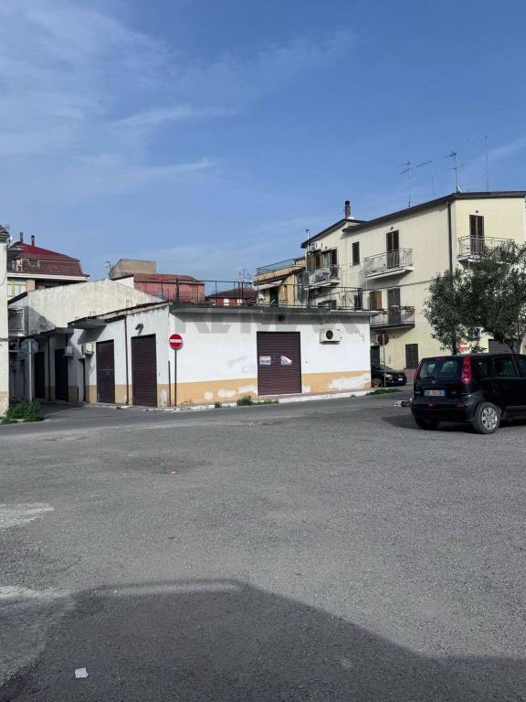 negozio in vendita a Corigliano-Rossano