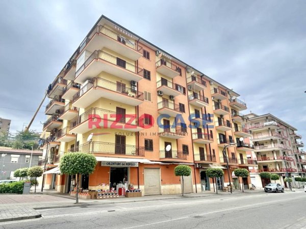 appartamento in vendita a Corigliano-Rossano in zona Rossano Stazione