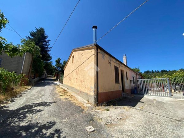 casa indipendente in vendita a Corigliano-Rossano in zona Piana Caruso