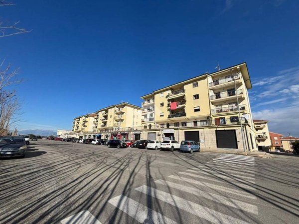 appartamento in vendita a Corigliano-Rossano
