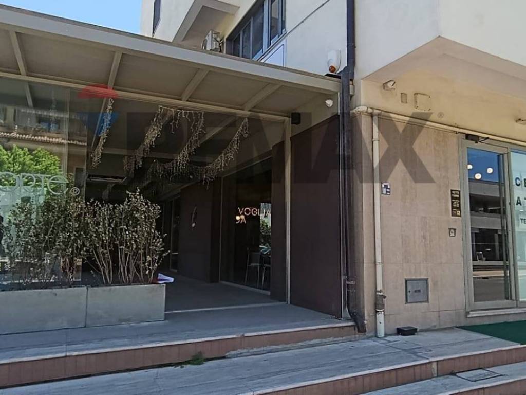 negozio in vendita a Corigliano-Rossano