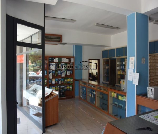 locale di sgombero in vendita a Corigliano-Rossano