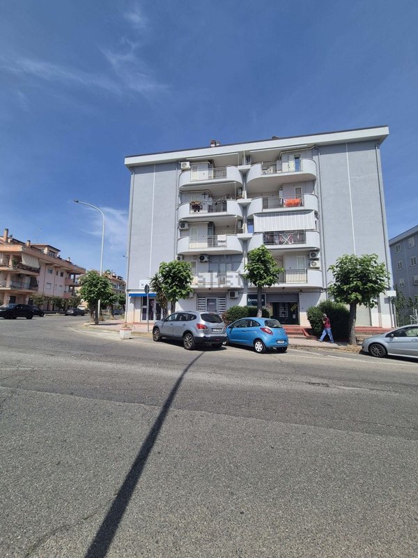 appartamento in vendita a Corigliano-Rossano in zona Rossano