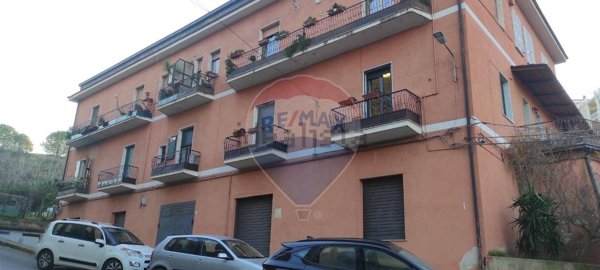 locale di sgombero in vendita a Corigliano-Rossano in zona Piana Caruso