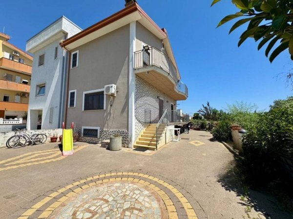 casa indipendente in vendita a Corigliano-Rossano