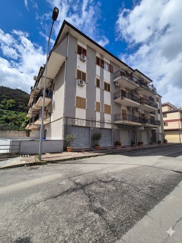 appartamento in vendita a Corigliano-Rossano in zona Rossano