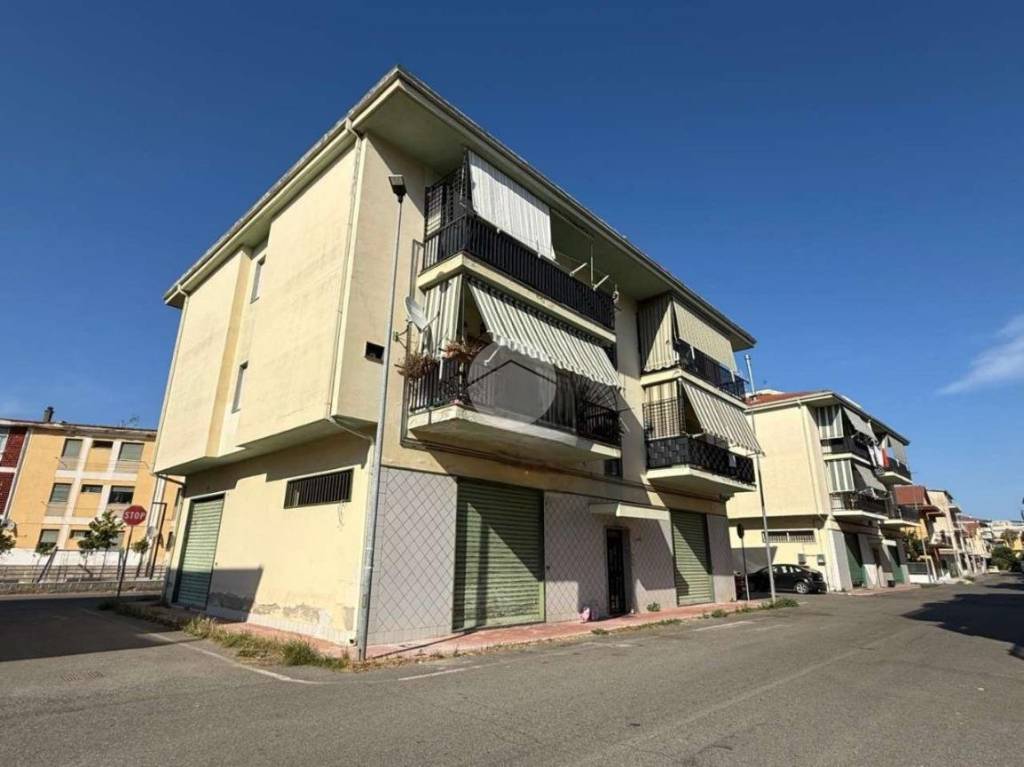 appartamento in vendita a Corigliano-Rossano in zona Fabrizio Piccolo