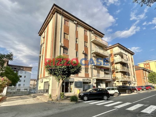 appartamento in vendita a Corigliano-Rossano in zona Rossano Stazione