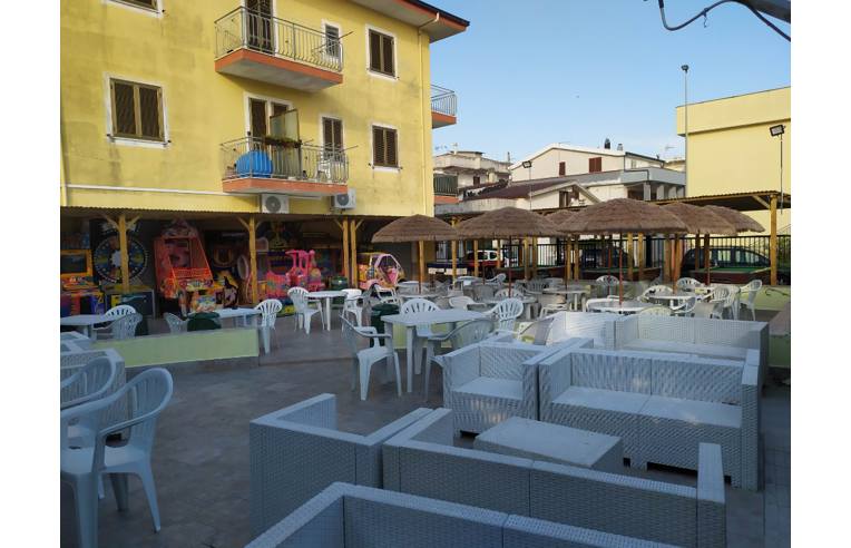 locale commerciale in vendita a Corigliano-Rossano