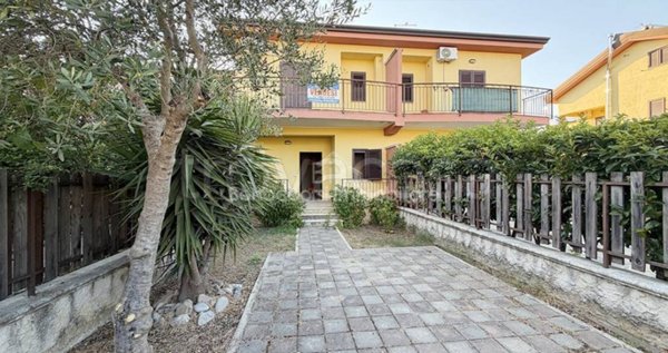 casa indipendente in vendita a Corigliano-Rossano in zona Fabrizio Piccolo