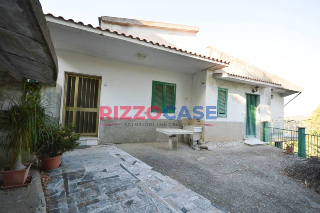 casa indipendente in vendita a Corigliano-Rossano