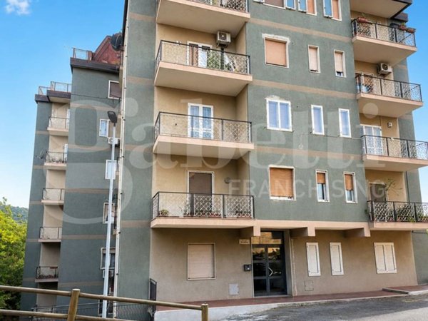 appartamento in vendita a Corigliano-Rossano in zona Rossano