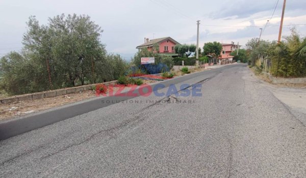 terreno agricolo in vendita a Corigliano-Rossano in zona Piragineti