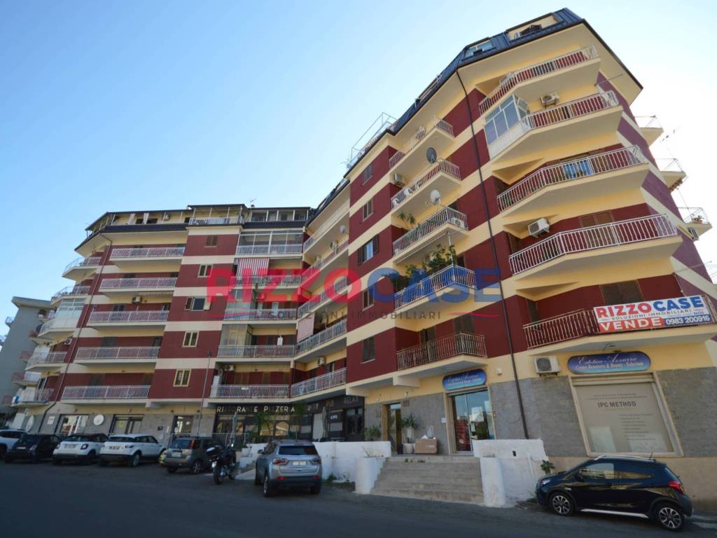 appartamento in vendita a Corigliano-Rossano in zona Rossano Stazione