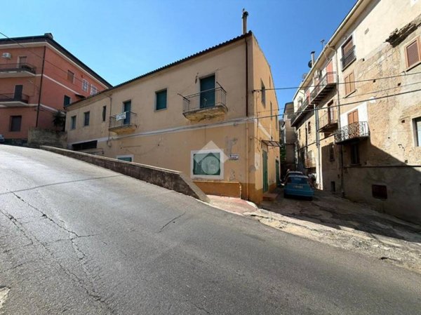 appartamento in vendita a Corigliano-Rossano in zona Corigliano Calabro
