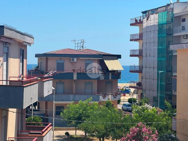 appartamento in vendita a Corigliano-Rossano in zona Fabrizio Piccolo