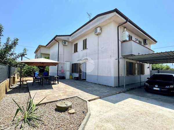 casa indipendente in vendita a Corigliano-Rossano in zona Fabrizio Piccolo