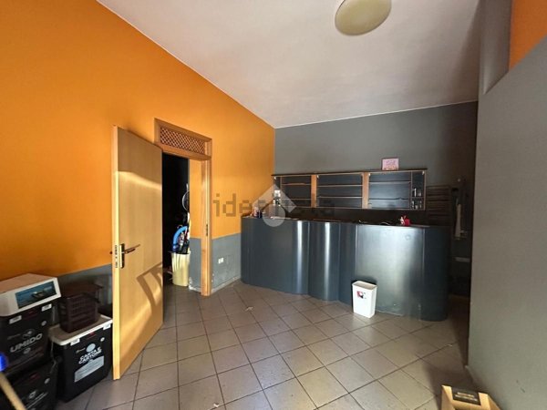 locale di sgombero in vendita a Corigliano-Rossano in zona Fabrizio Piccolo