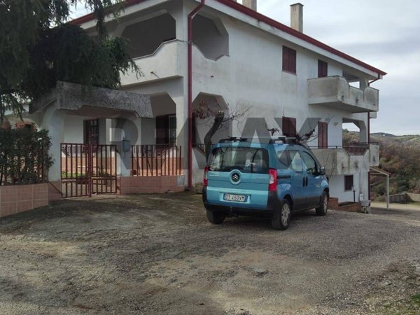 appartamento in vendita a Corigliano-Rossano in zona Fabrizio Piccolo
