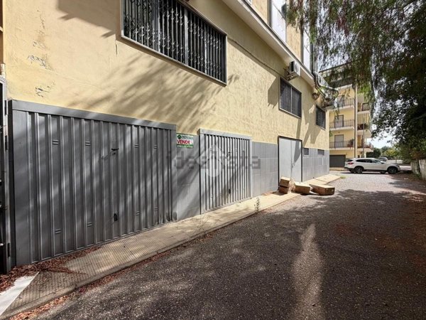 locale di sgombero in vendita a Corigliano-Rossano in zona Rossano Stazione