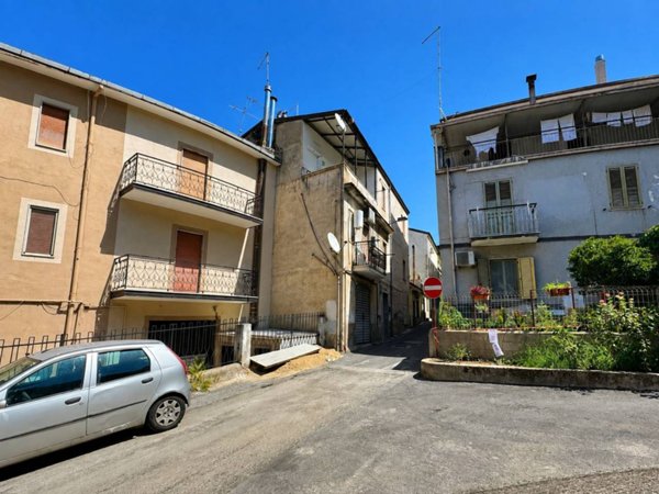 appartamento in vendita a Corigliano-Rossano in zona Rossano Stazione
