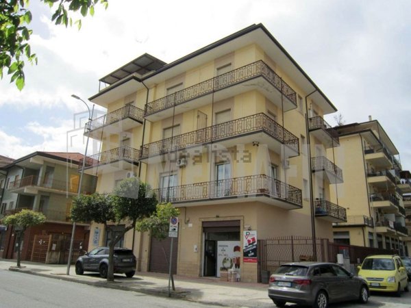 appartamento in vendita a Corigliano-Rossano in zona Fabrizio Piccolo