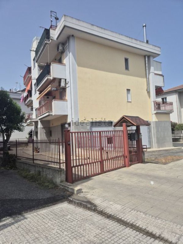 appartamento in vendita a Corigliano-Rossano in zona Fabrizio Piccolo