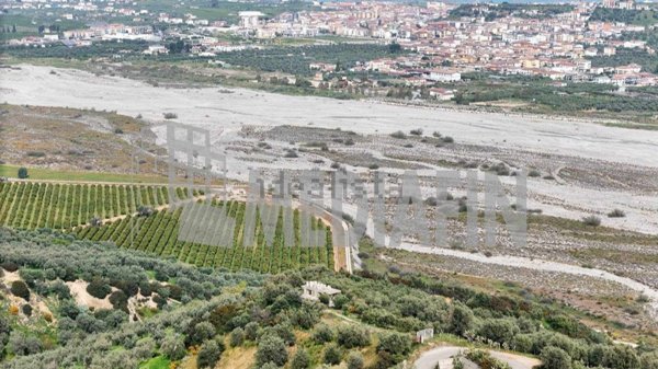 terreno in vendita a Corigliano-Rossano in zona Piragineti