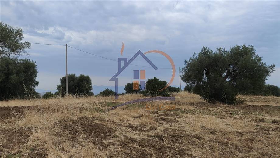 terreno in vendita a Corigliano-Rossano in zona Piragineti
