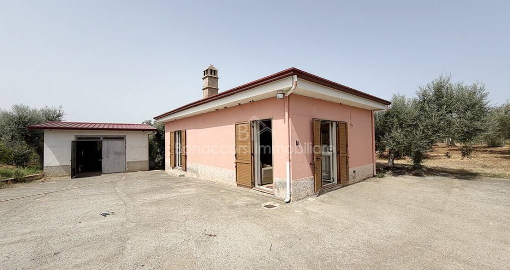 appartamento in vendita a Corigliano-Rossano in zona Piragineti