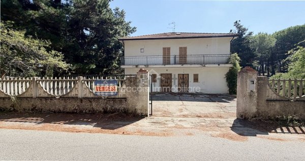 casa indipendente in vendita a Corigliano-Rossano in zona Piragineti